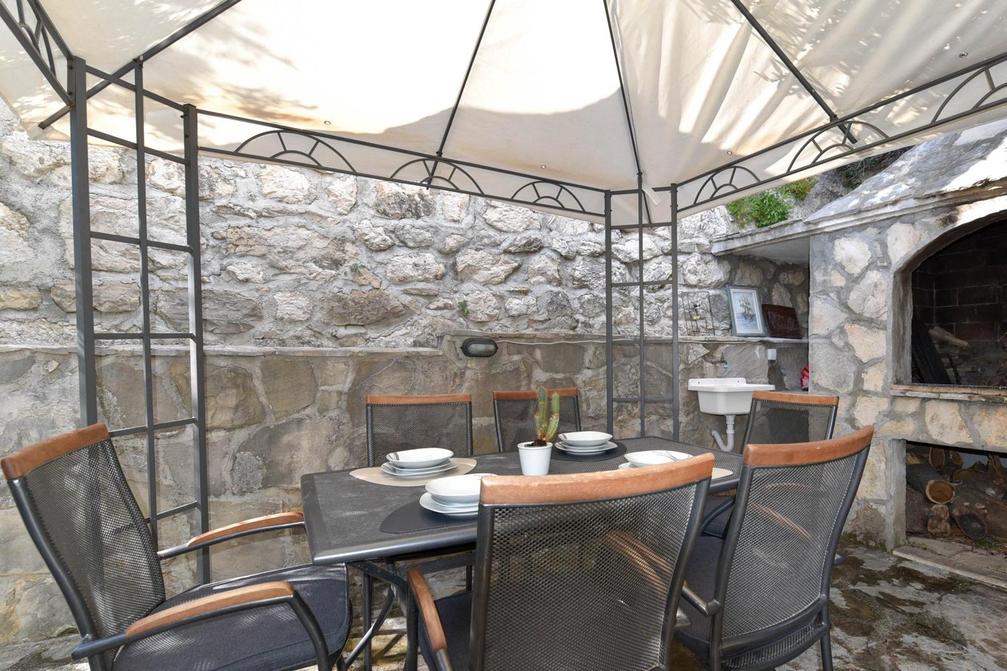 Villa Danica On The Hills, Seaview 포드스트라나 외부 사진